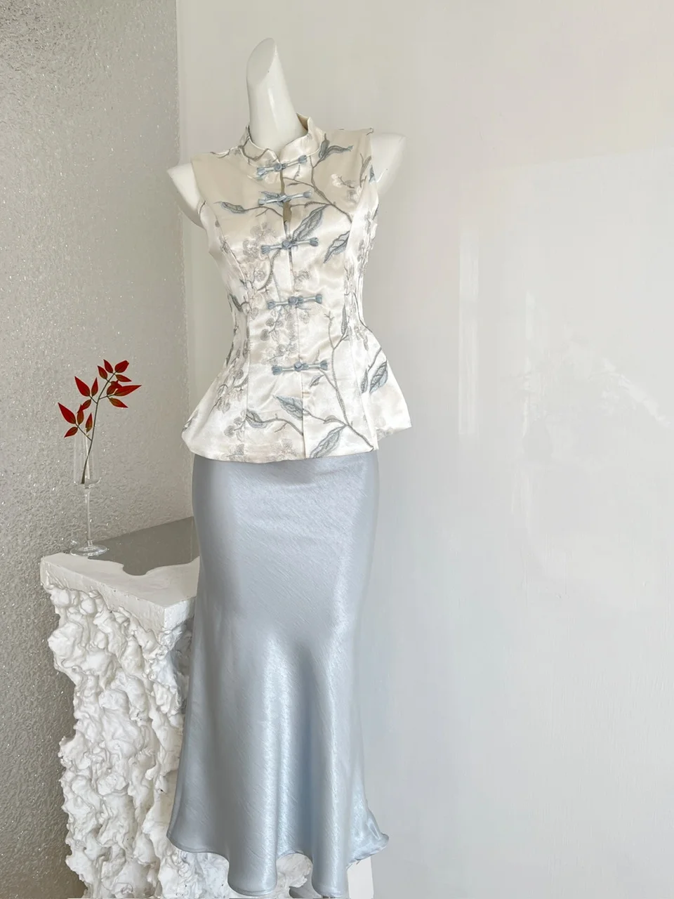 

New Chinese Sle Watercolor National Trend Svel Satin Embroidery Top f Skirt Set Summer Faion Women's Ensemble