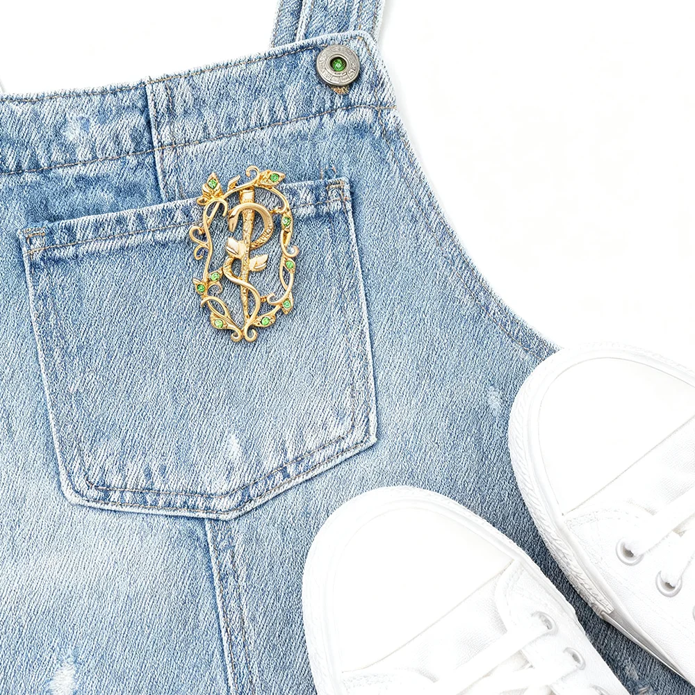 DCARZZ الطبية الأفعى Caduceus بروش دبوس مع كريستال الطب التمريض موضوع ظهره شارة التلبيب مجوهرات لهدايا معاطف للأطباء والممرضات