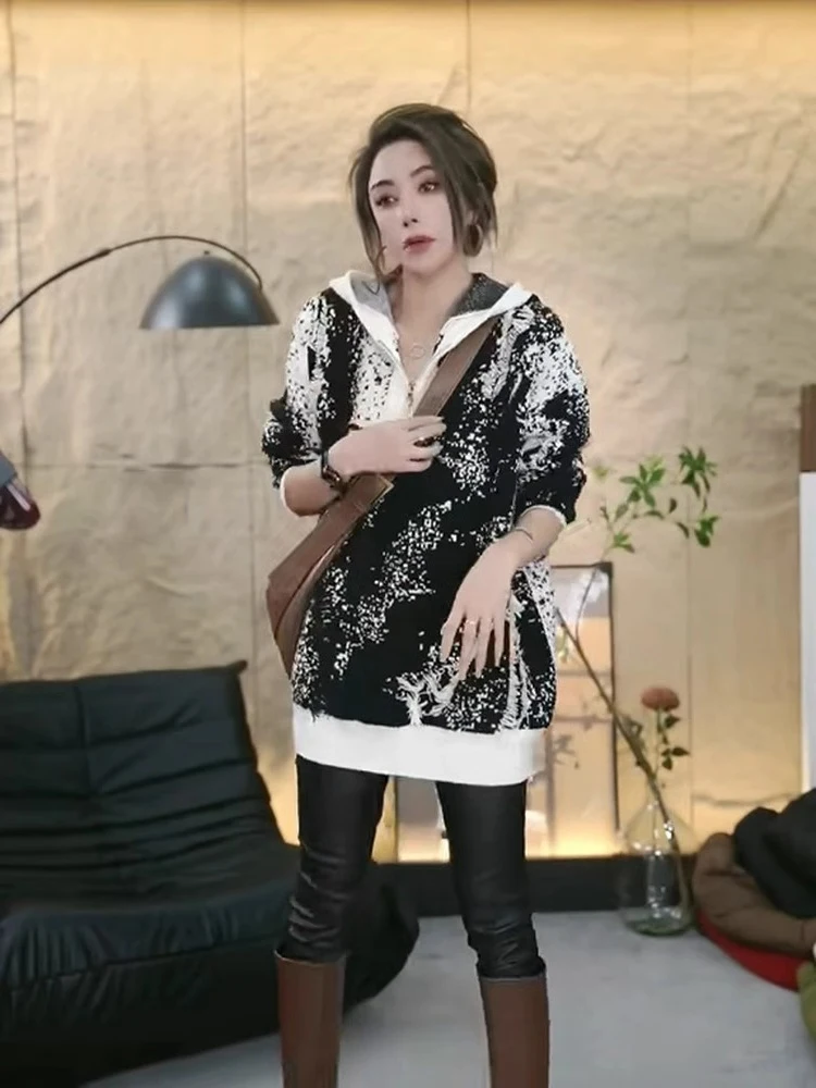 

Retro Hooded Thiened Women's Base irt Loose Comfortable Knitted Sweater Casual Sle Inner Wear for Autumn Winter Season