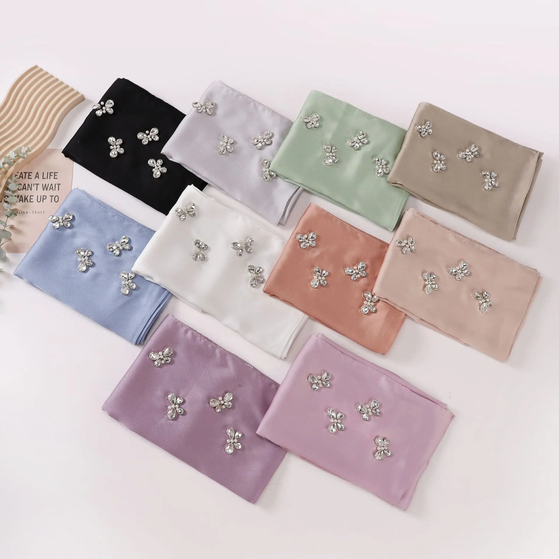 New Bubble Pearl Chiffon Butterfly Rhinestone Scarf Women Muslim Hijab Shawl Wrap Turban Bandanas Bufanda Foulard Turbante Mujer