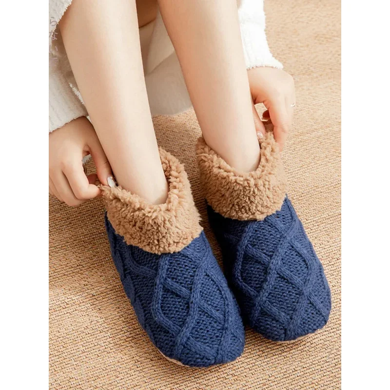 

Зимняя теплая обувь, термопушистые нескользящие тапочки, носки, мужская и женская короткая хлопковая утепленная флисовая домашняя обувь для сна, нечеткие носки