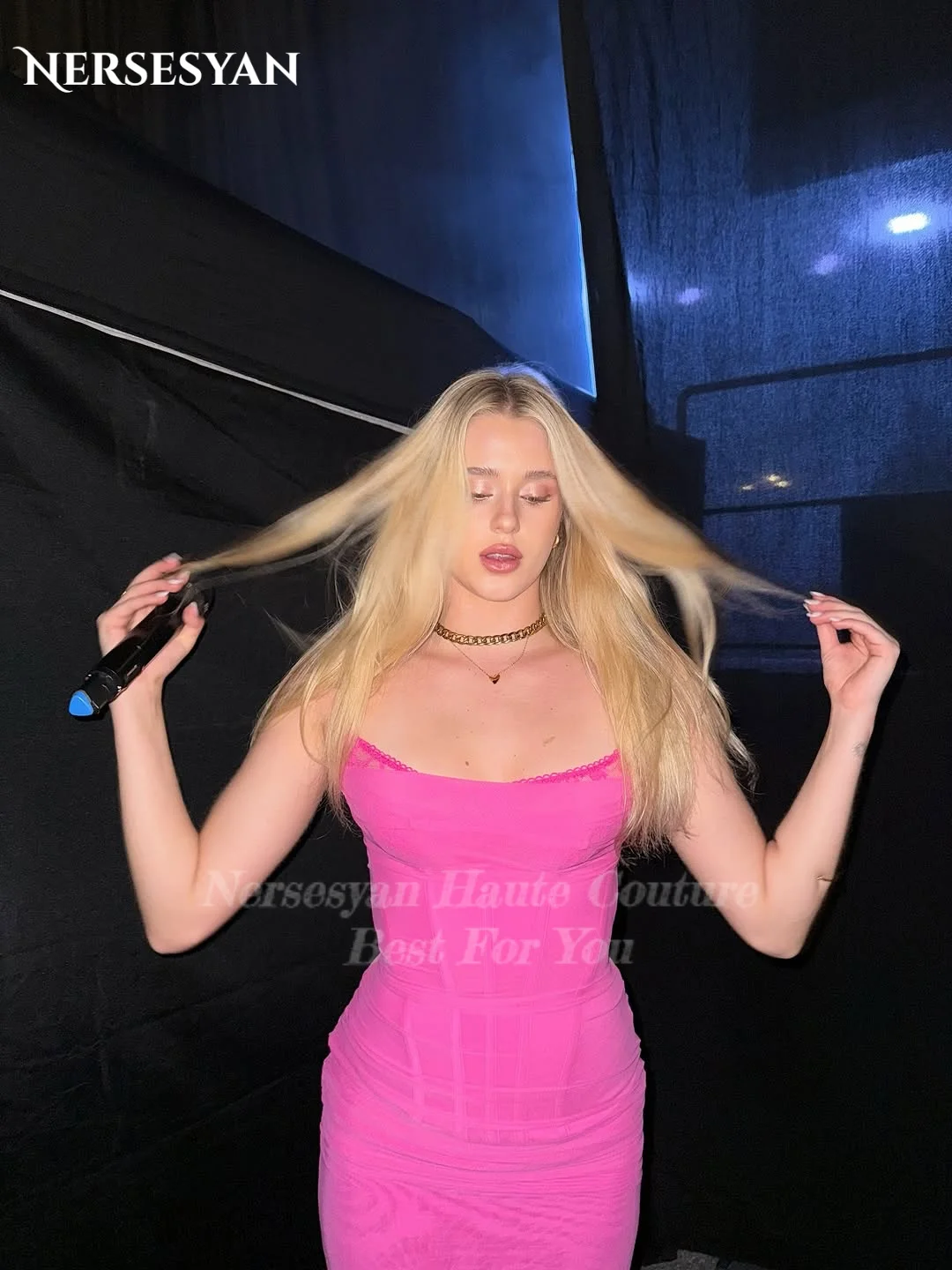 Nersesyan Luxus Meerjungfrau Rosa Spitze Abendkleider Spaghetti-trägern Bodycon Formale Kleid Frauen Maxi Party Kleider 2026 Angepasst