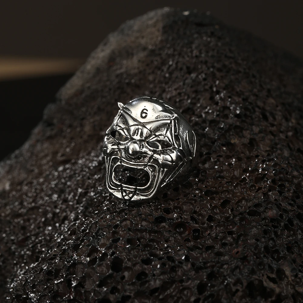 Simple Fashion Punk Hip-hop Trend Clown Skull Mask Men's and Women's Rings Personalized Street Niche Rock Party Ring GiftJewelry