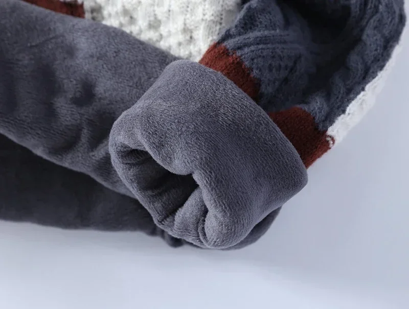 Sweater pria, musim dingin 2024 baru Sweater setengah Turtleneck remaja tebal kerah sedang Bawah Sweater rajut pria pasang longgar