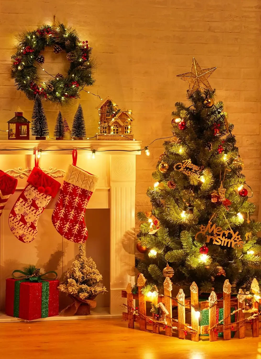 Lights, 100 Feet C9 String Lights with 100 LED C9 Plastic Bulbs, Waterproof Connectable Lights for Christmas Tree Roofline Garde