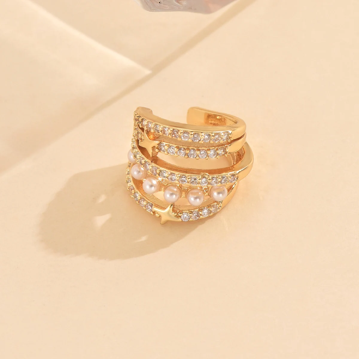 ZHONGVI Exquisite Gold Color Geometric Design Ear Clip Earrings for Women Non Piercing Fake Piercing Ear Cuff Earrings Jewelry