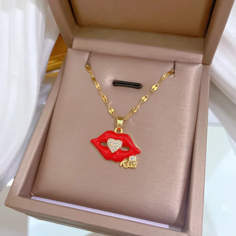 Stainless Steel Flame Red Lips Kiss Heart Pendant with Diamonds Necklace for Women Luxury Charming Jewelry Clavicle Chain Gifts