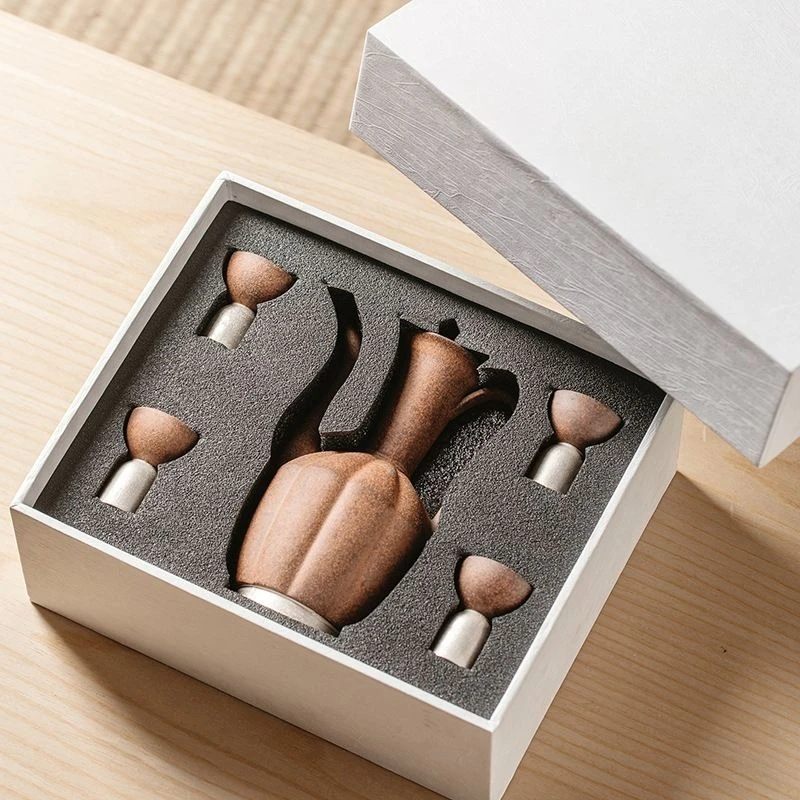 

Silver pot four glasses wine set Japanese wine set simple goblet wine set