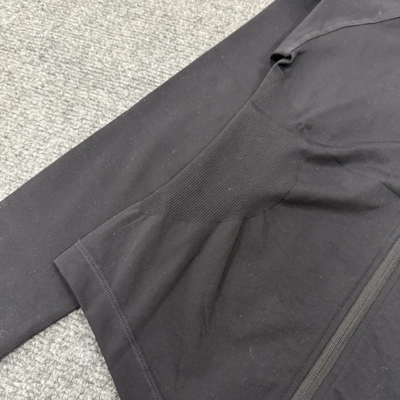 ملابس اليوغا زمم تشغيل سترة خفيفة الوزن بسط تشغيل سترة عالية الرقبة تنفس اليوغا ملابس رياضية ملابس لليوجا معطف