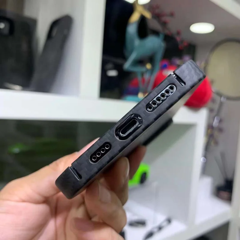 For IPhone14/14Pro /14Pro Max Case Carbon Fiber with Magnetic Suction Wireless Charging for IPhone14Plus 14Pro Max Business Case