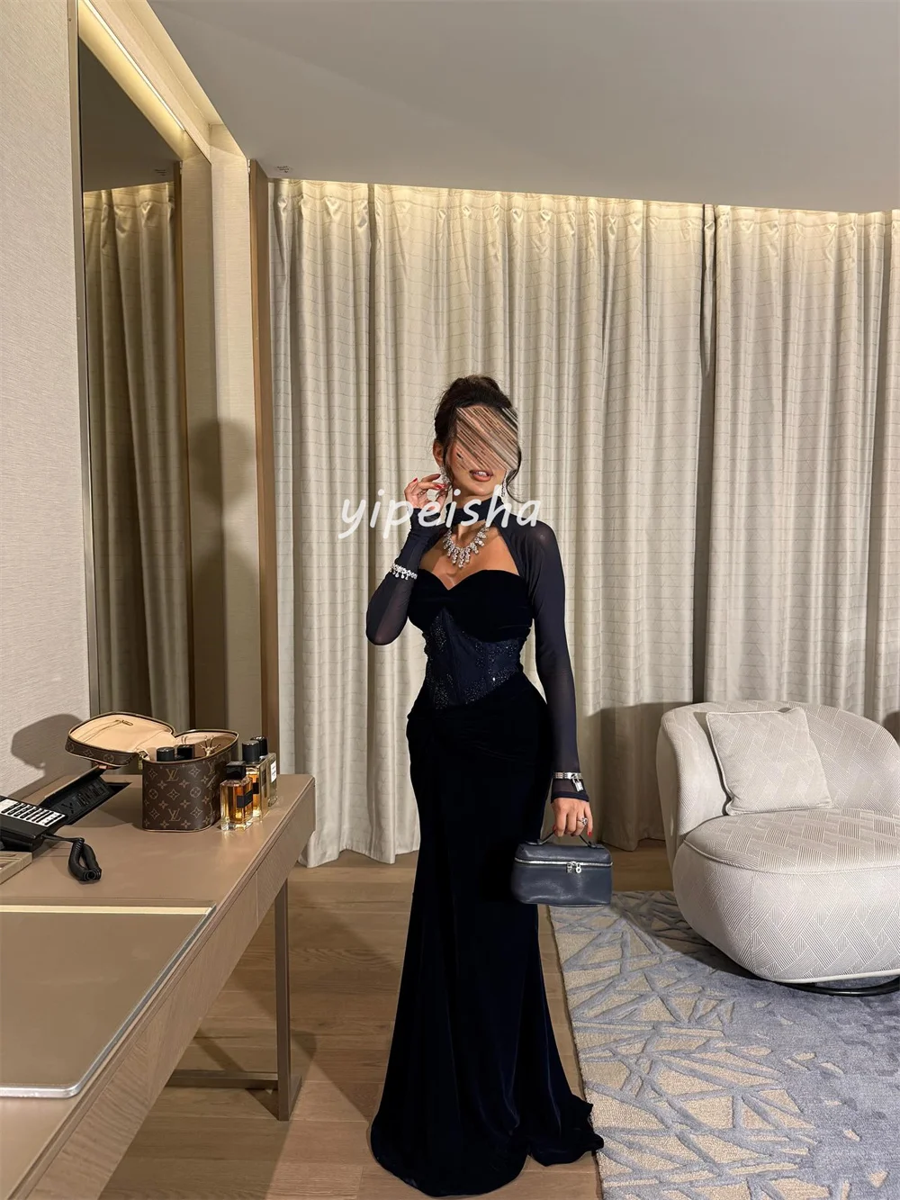 맞춤형 섹시 패션 벨루어 비딩 스팽글 인어 스퀘어 넥 롱 드레스 맞춤형 행사 드레스 다양한 사이즈 제공 레트로