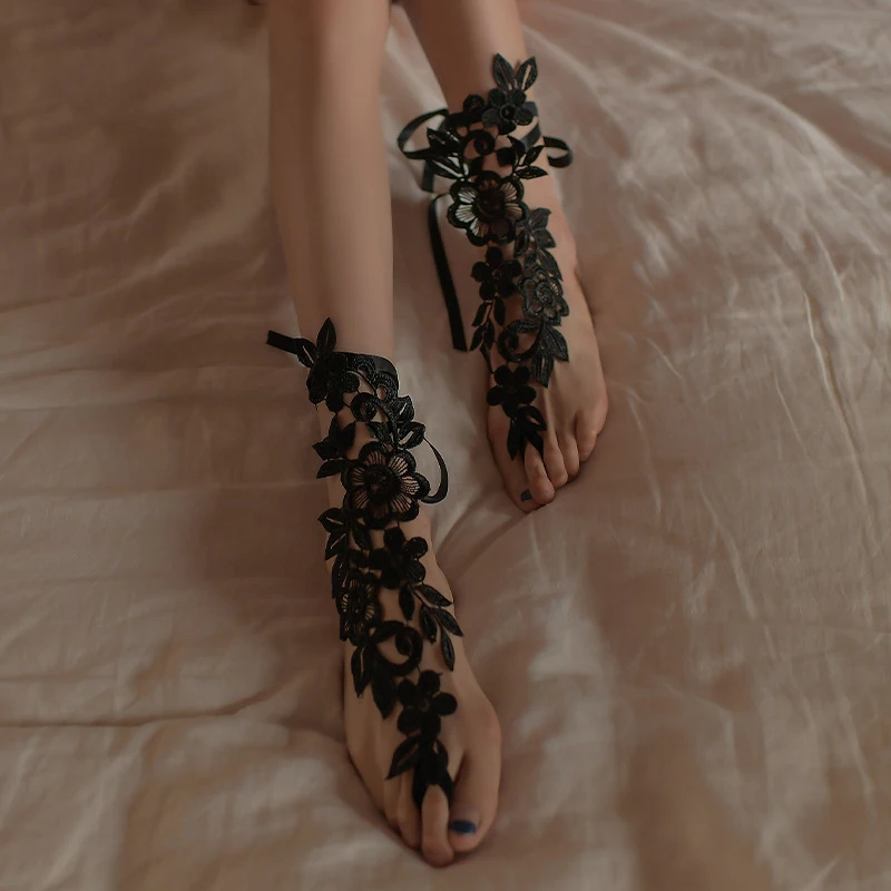 Medias de encaje con bordado de flores para mujer, calcetines huecos con cordones, calcetines sexys para fiesta de Cosplay, club nocturno, accesorios eróticos