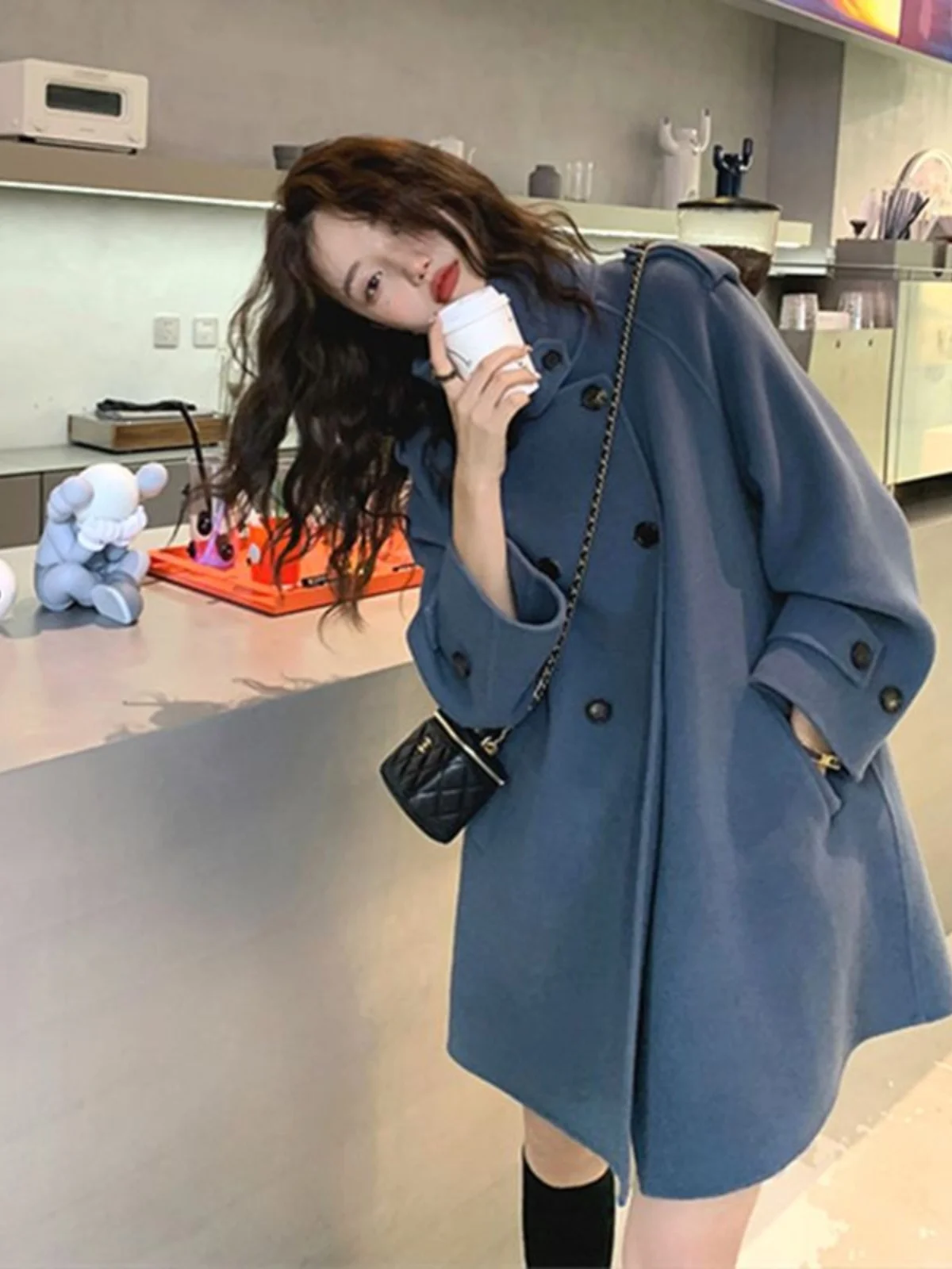 

Women's Woolen Coat Hepburn Sle Mid-Length Single-Breasted Stand Collar Double-Faced Long Sve Commute Faion Autumn Win...