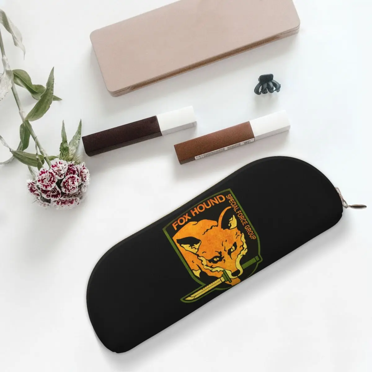 Estuches para lápices con logotipo de Metal GEAR SOLID Fox Hound Rust, estuche para lápices, suministros de papelería, caja grande para bolígrafos, bolsa para lápices