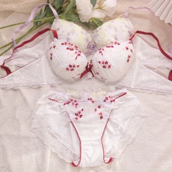 Sweet lovely girls underwear set thin section of large breasts show small steel ring gathered bra women flower lingerie