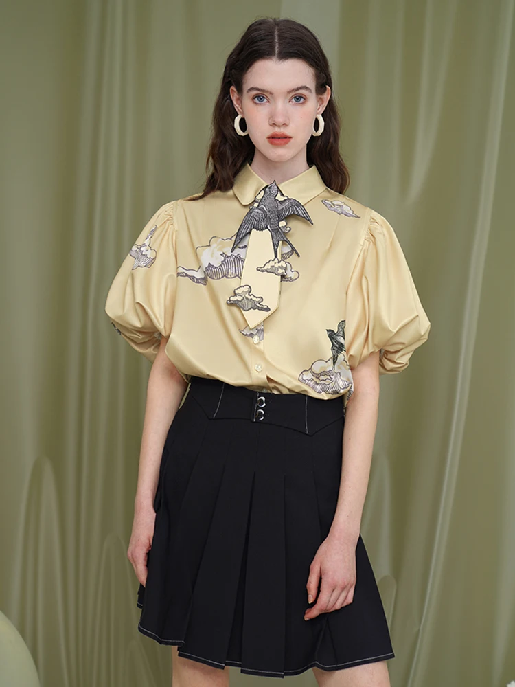 Exquisite Swallow Shirt for Women, Interesting Summer Shirt