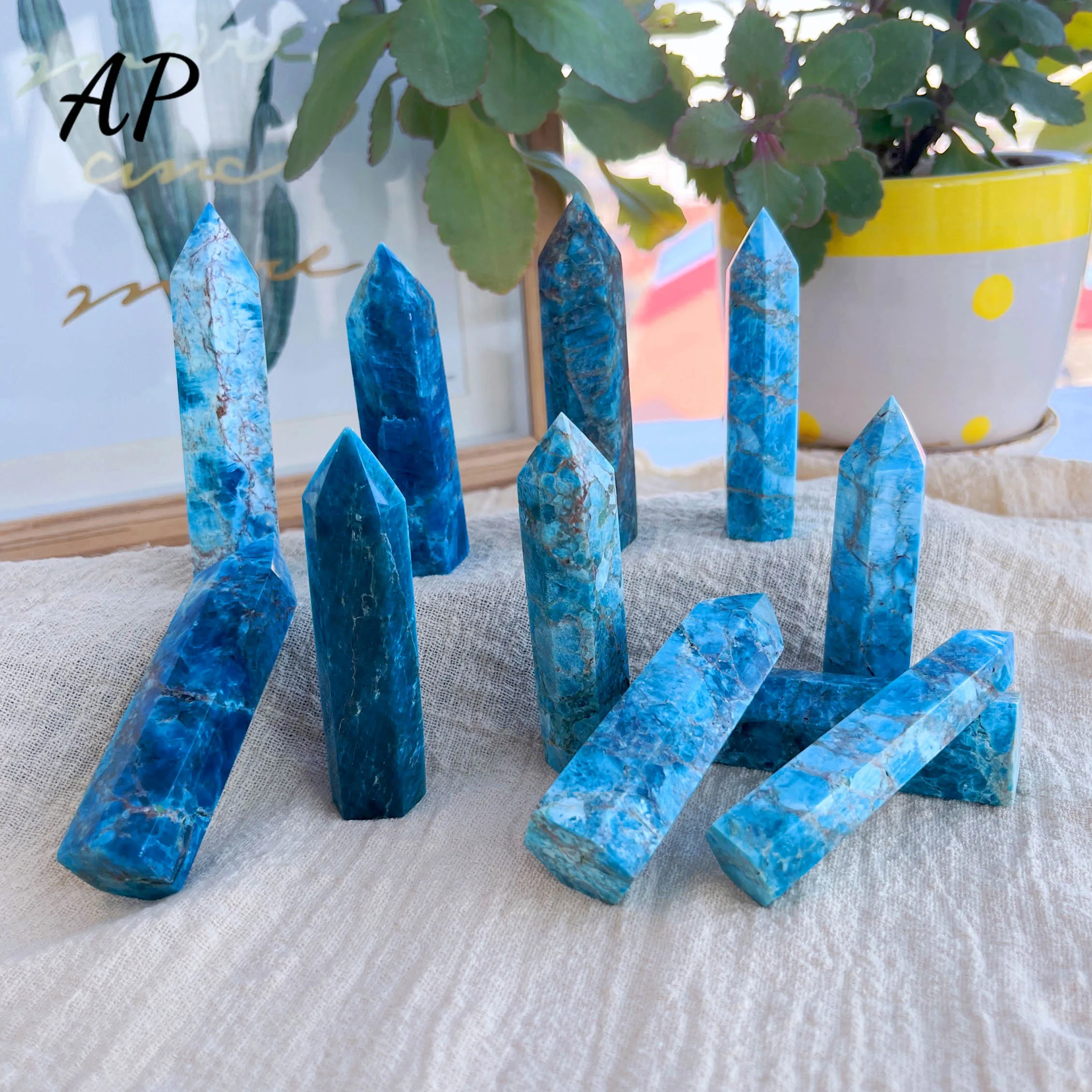 5-8cm Natural Quartz Wand Blue Apatite Point Crystal Tower Mine Energy Gemstone Hexagonal Home Decor