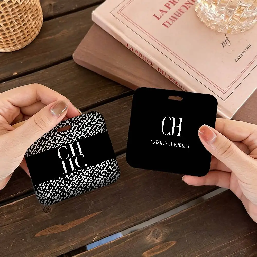 C-CarolinaS Fashion H-HerreraS Porta Tarjetas de Crédito con Cordón Largo, Porta Identificación con Nombre para Empleados, Accesorios para Enfermeras
