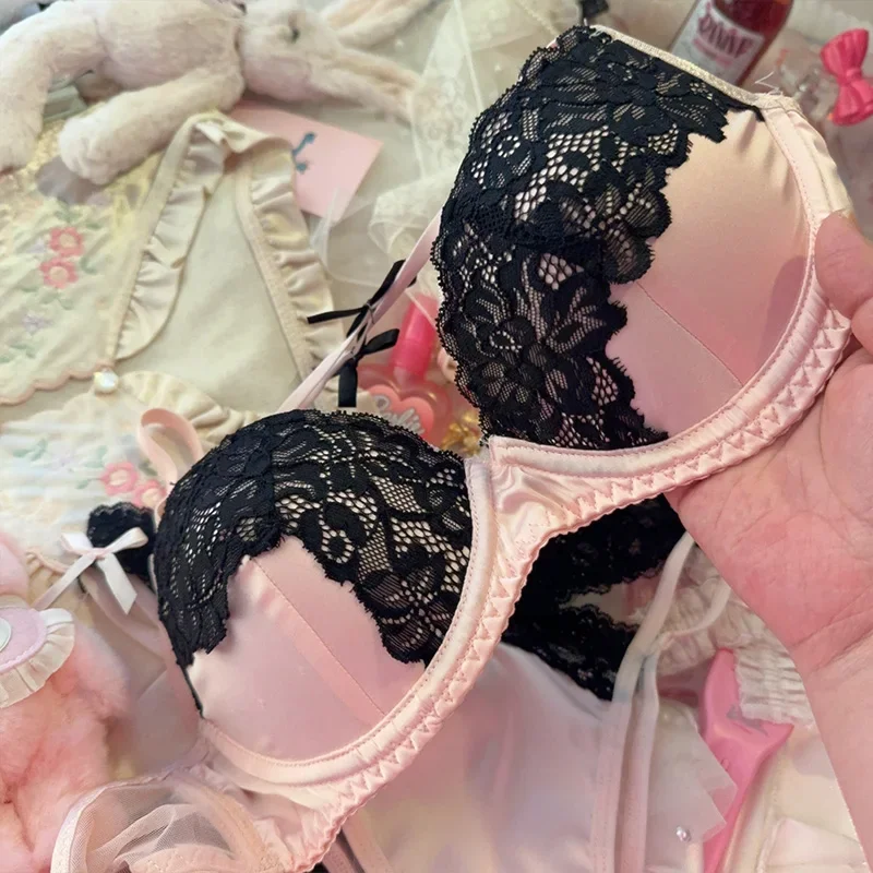 Sexy underwear pure desire to wear outside the bow spaghetti straps lace lingerie ladies steel ring upturned gathered bra set