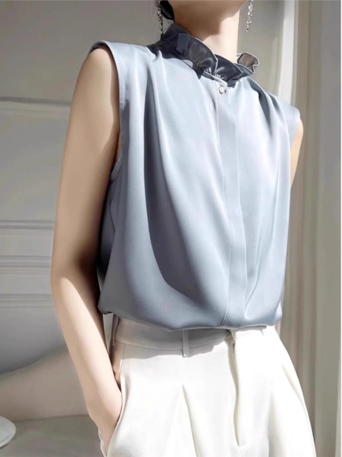 Loose Women's Sleeveless Shirt Half High Collar Lotus Leaf Collar Spring 2025 Commute Style Regular Length Pure Color To