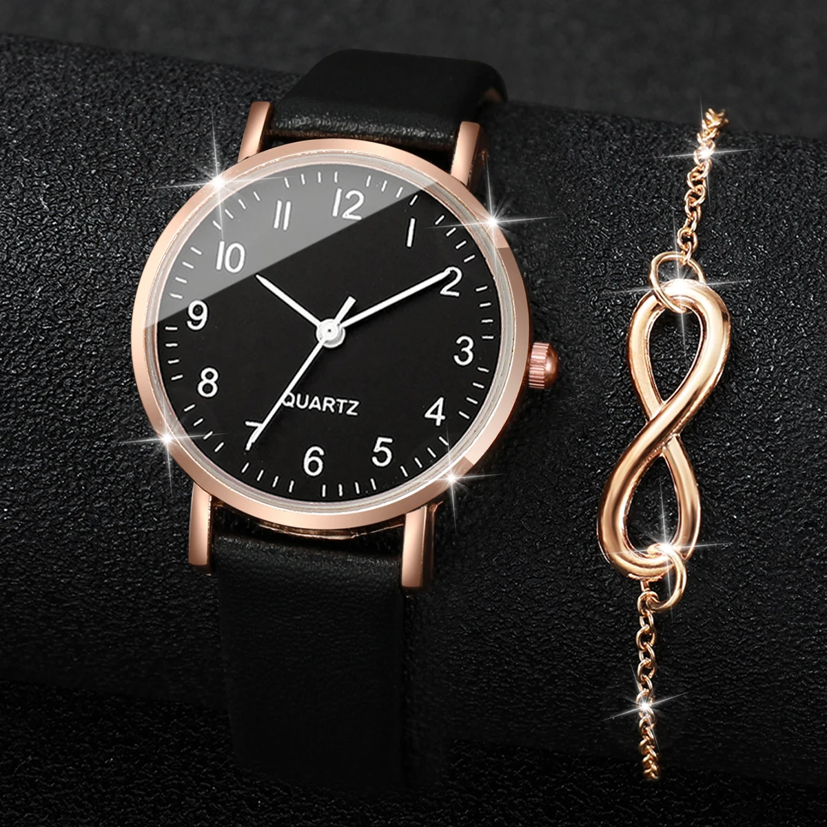 4Pcs/Unisex Set Fashion Leather Band Women Quartz Watch With Double Bracelet Set