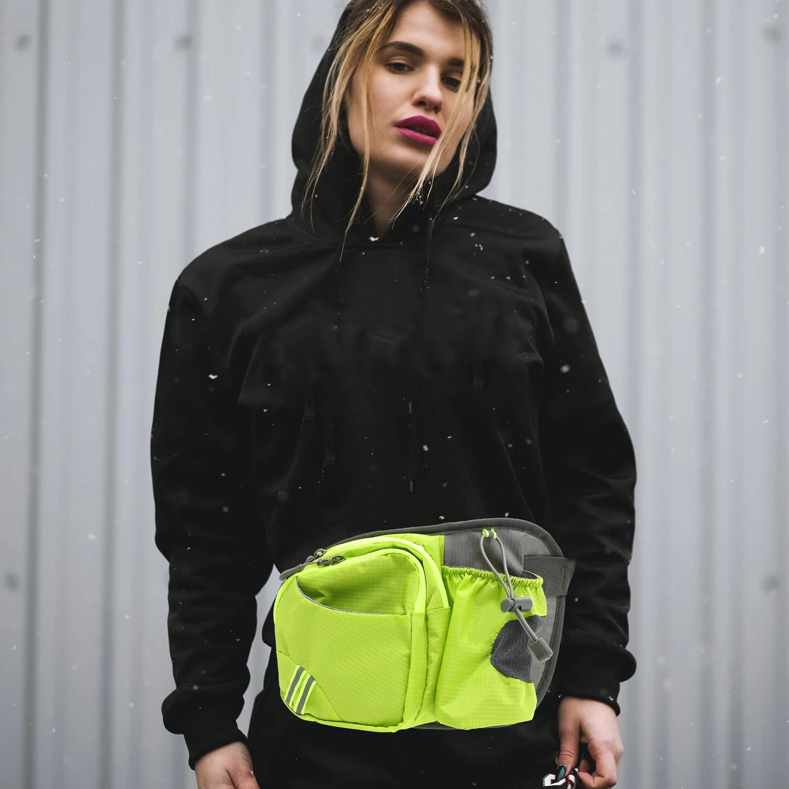 Green Running Belt Bag Pouch with Kettle Holder Lightweight Portable for Men Women Hiking Climbing Travel Sports