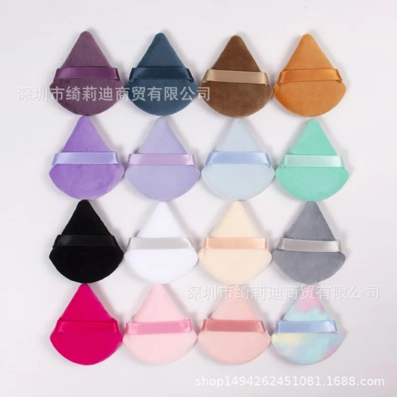 1pc Velvet Triangle Shaped Powder Puff Wet Dry Used Washable Soft Makeup Sponge Tool For Foundation Powder Blusher