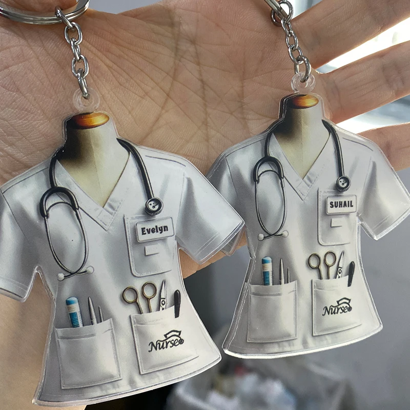 Porte-clés personnalisé en acrylique avec nom d'infirmière, étiquette d'identification plate 2D pour personnel soignant, pendentif personnalisé