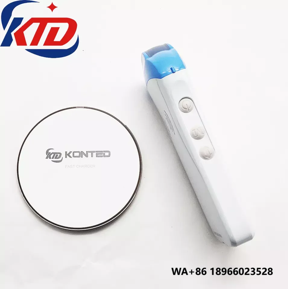 Больничное диагностическое оборудование для ультразвуковой визуализации C10L. Зонд применяется к младенцам и маленьким животным.