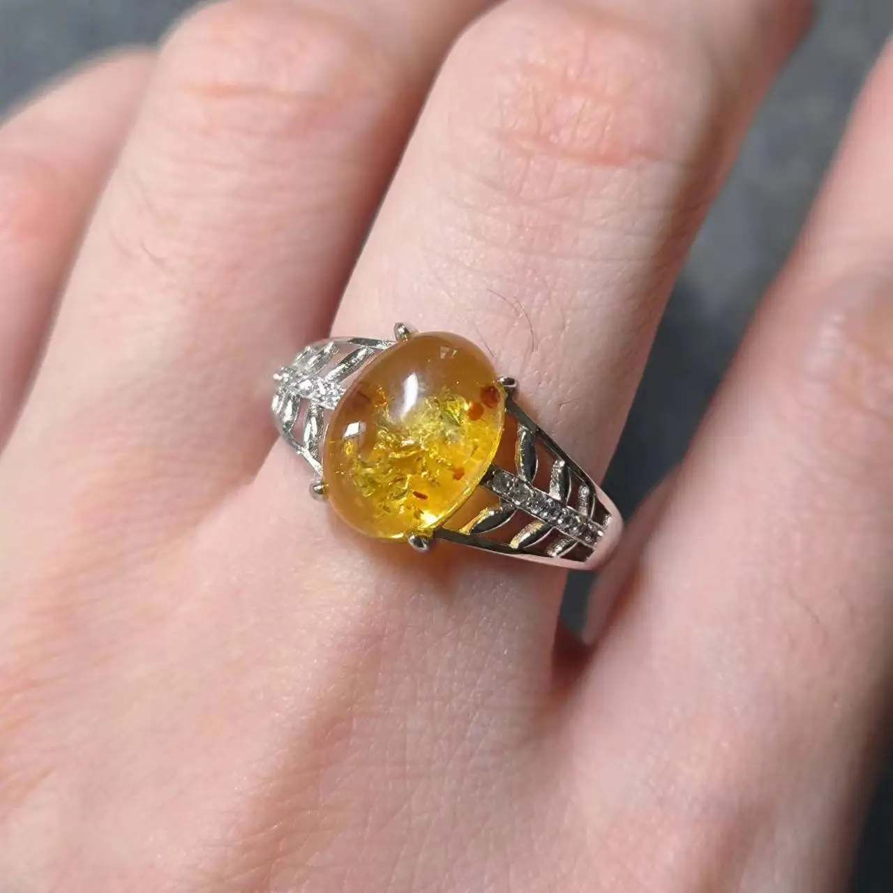 1pcs/lot Natural Amber Ring S925 Sterling Silver Lace with Diamonds Carved fashion couple wedding birthday gift size adjustable