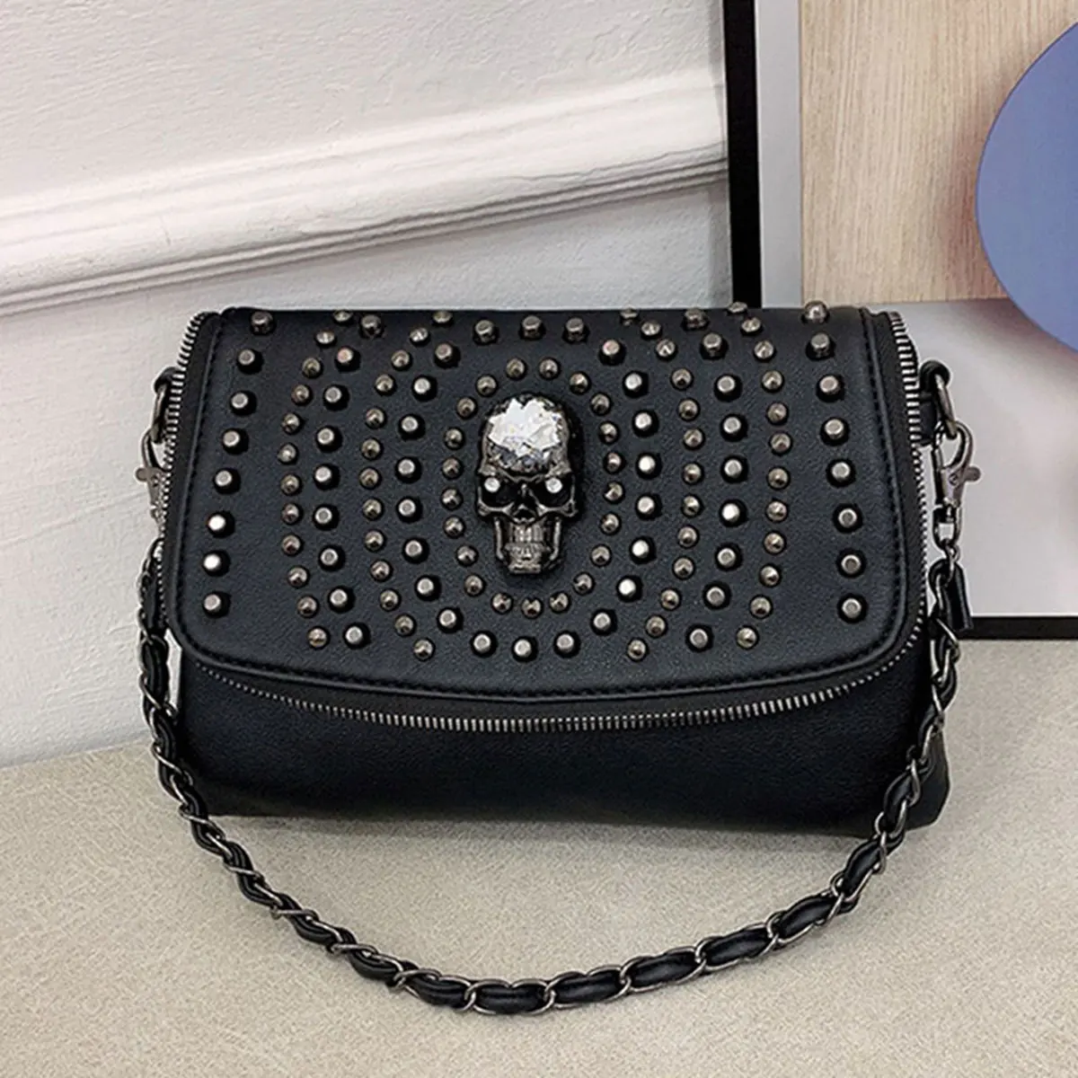 Umhängetasche im europäischen und amerikanischen Retro-Stil, neues Modell mit Totenkopf-Nietenverzierung, Reißverschluss, kleine quadratische Tasche – Detail 4