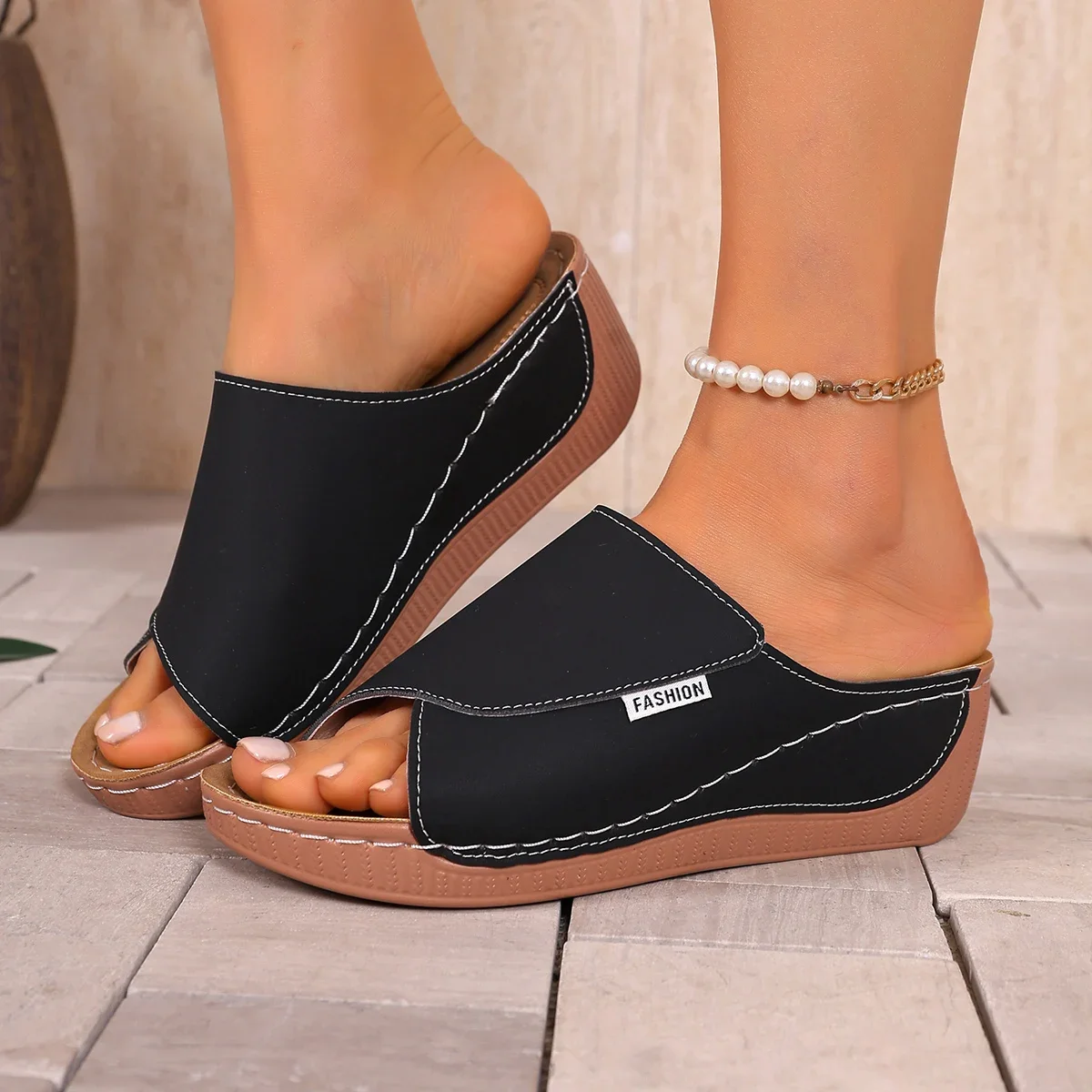 Women Slippers Thick Heel Slip-On Women Shoes  Fashion Fish Mouth Slope Heel Slippers Large Size Sandals 2025 New Slides Women
