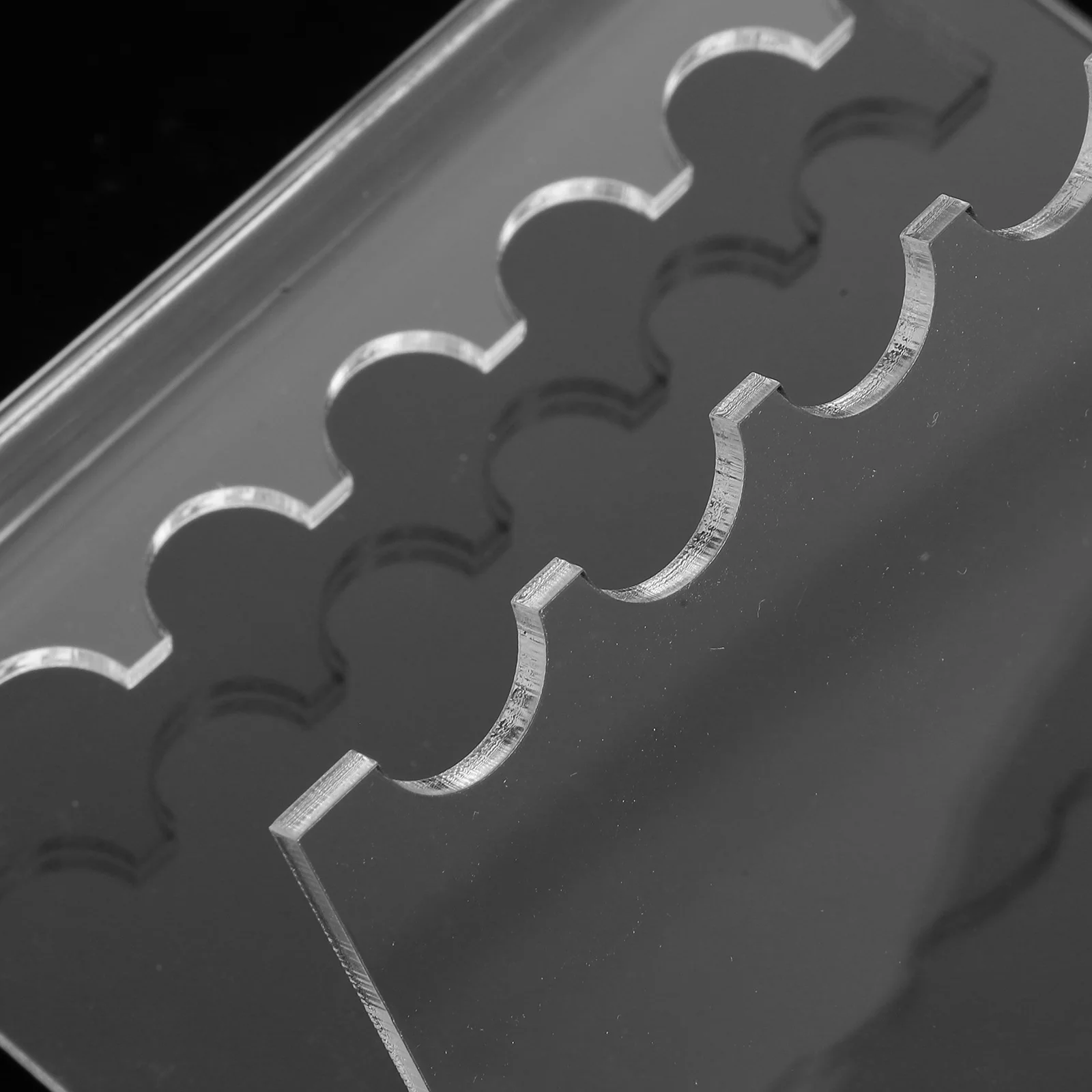 

Penholder Shaped Ballpoint Organizer Display Pencil Stand Shelf Fountain Stands