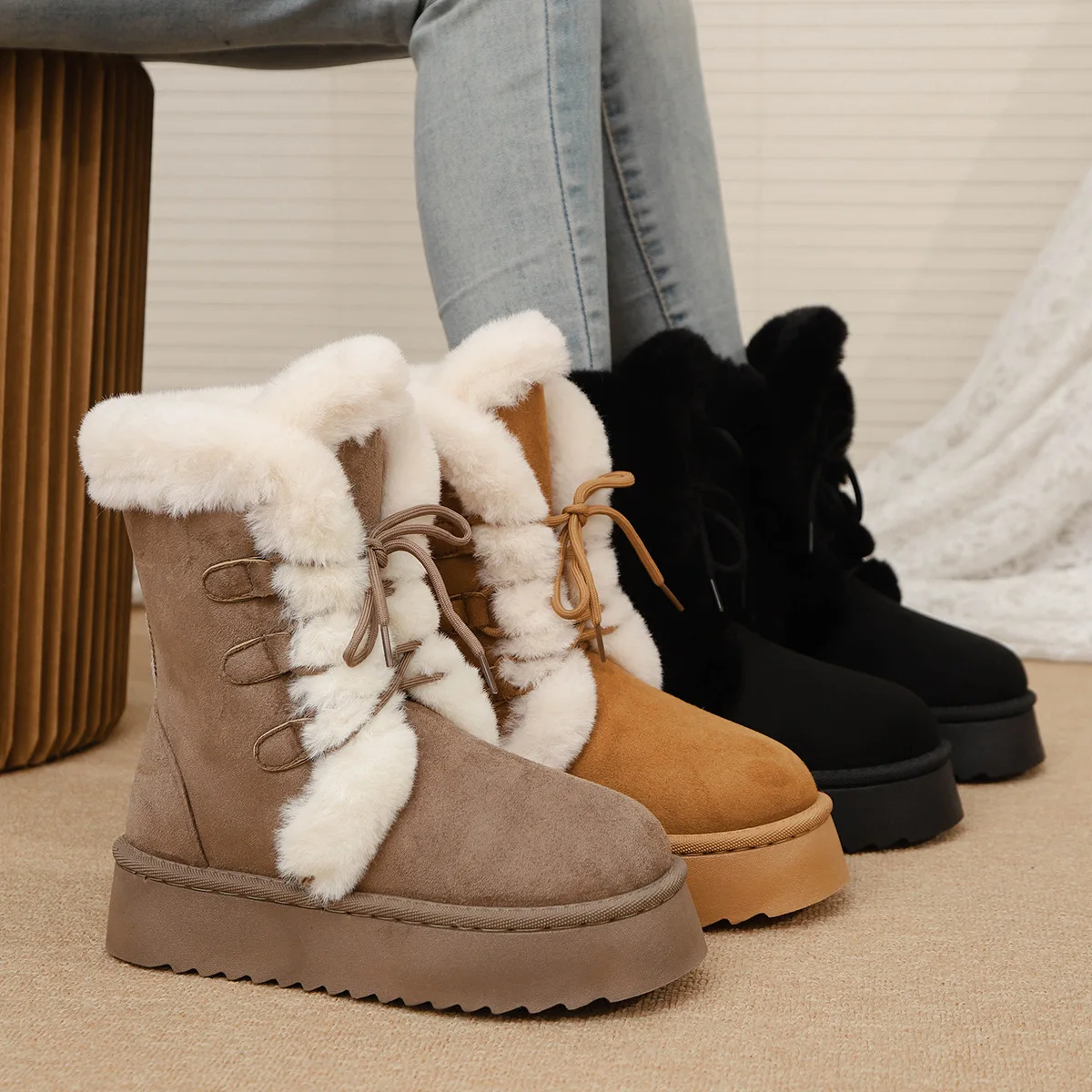 Women's boots for autumn and winter 2025 new style with thick lace up and plush bottom for warmth  women's snow boots