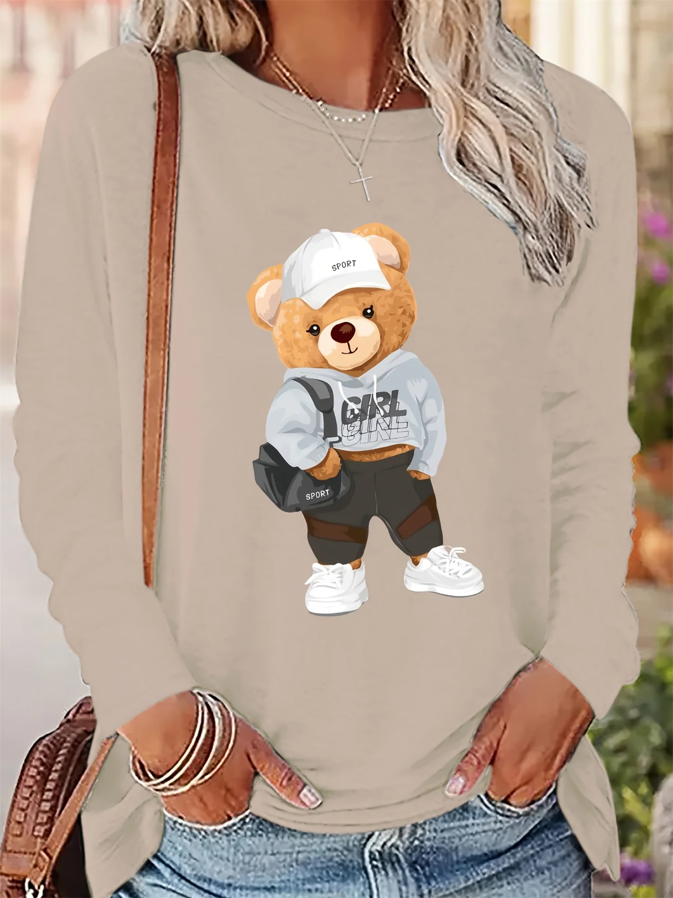 Women's Spring and Autumn 100% Cotton Fashion Casual Loose Cartoon Bear Pattern Printed Round Neck Long Sleeve T-shirt Top