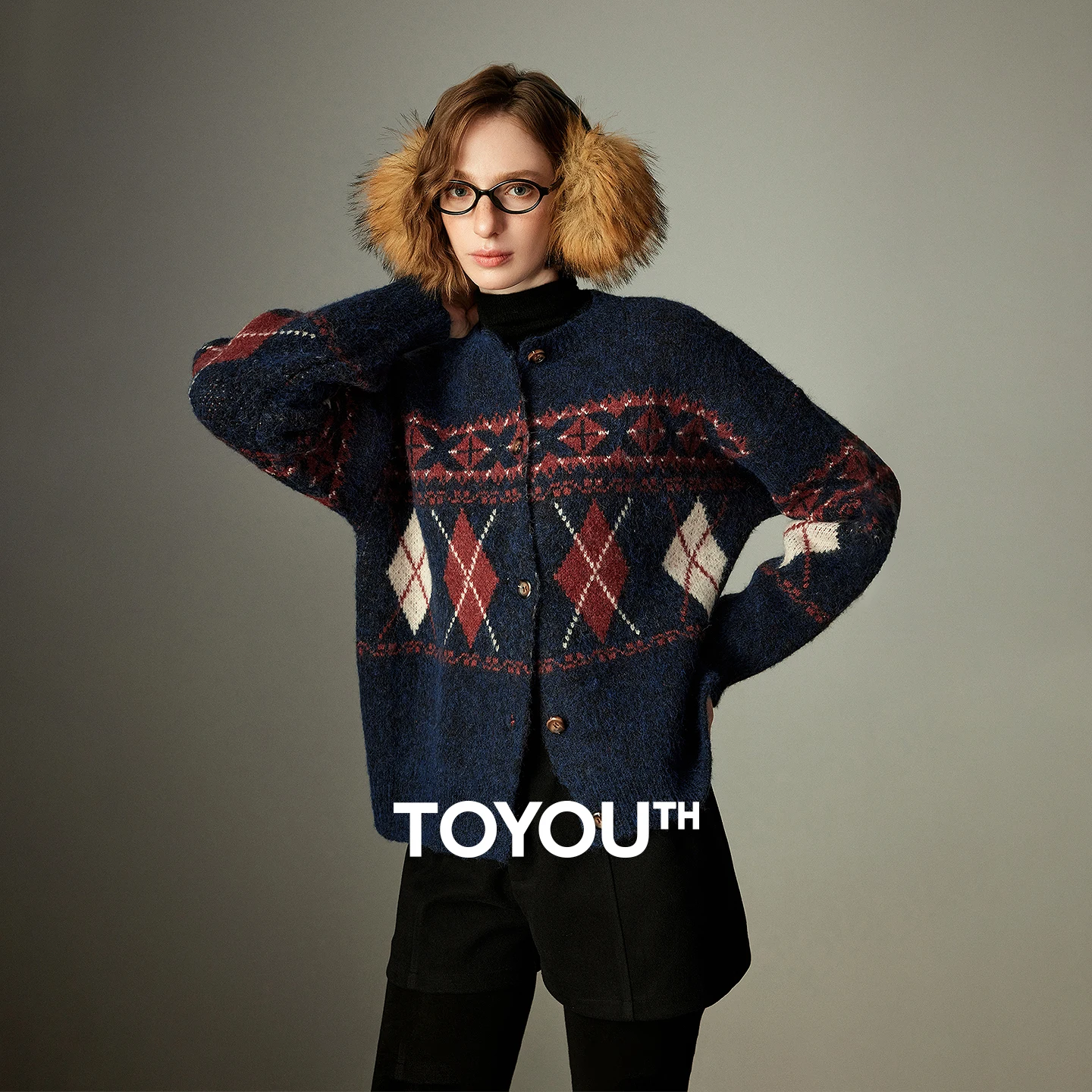 TOYOUTH Women's Sweater 2025 Winter New Vintage Nordic Style Faux Seahorse Fur Argyle Jacquard Round Collar Knitted Top