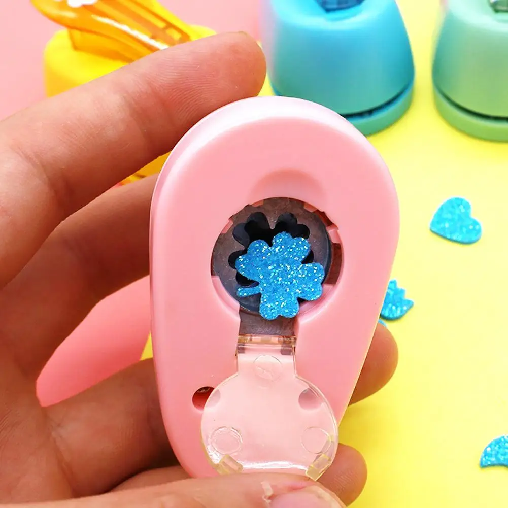 Professional Mini Craft Punch Clean Cut-Outs For Paper Cardstock Ideal Scrapbooking Gift Portable Small Flower Embossing Tools