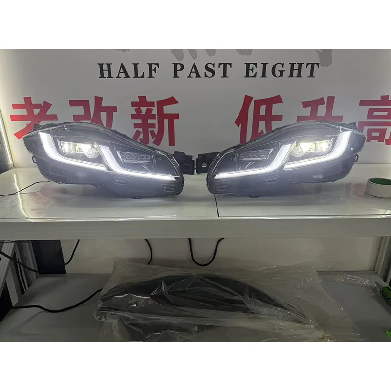 For Suitable for Upgrading the 2010 - 2019 Jaguar XJ to 2024 - Style LED Headlights