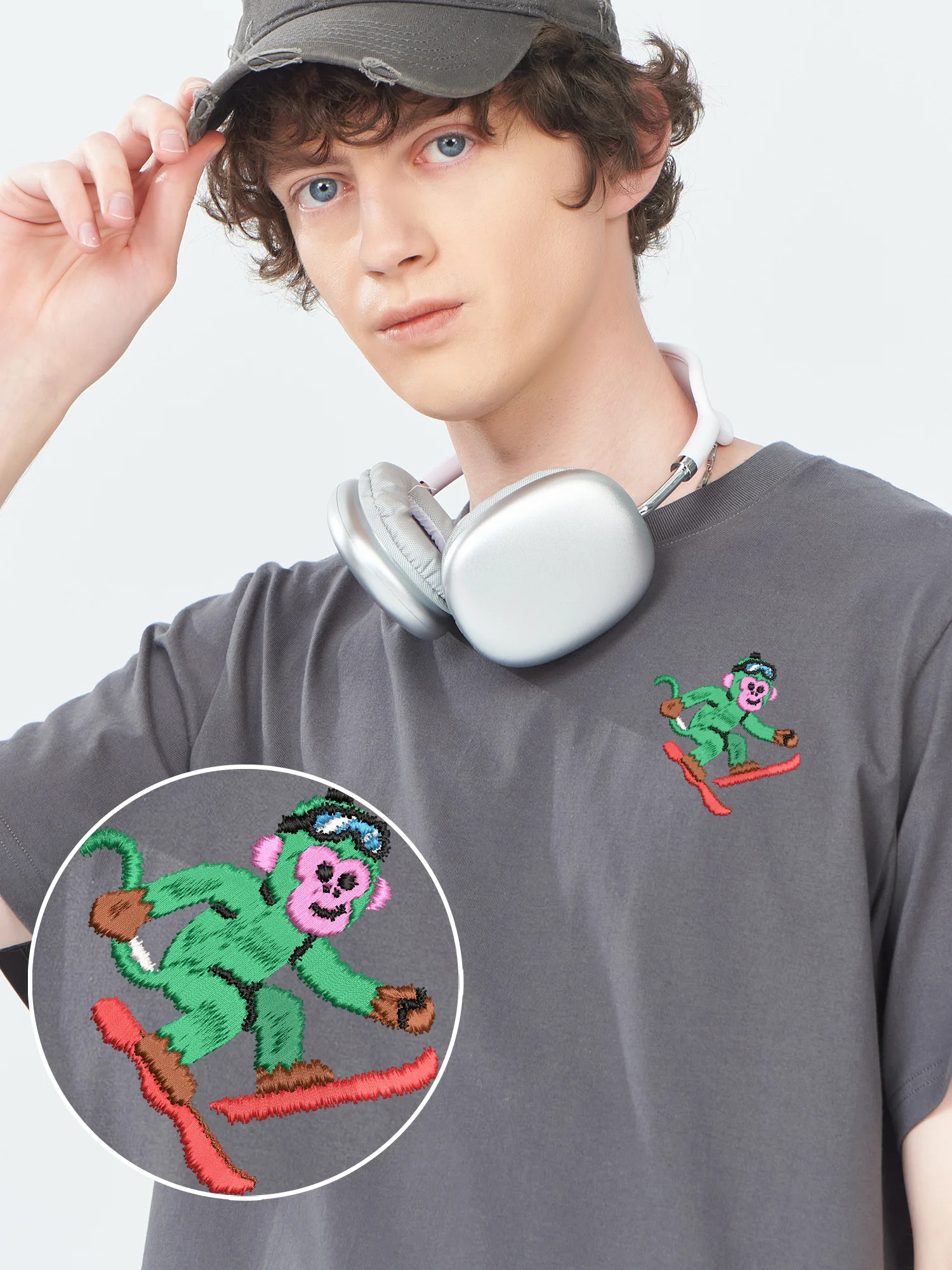 

Embroidered Tees Monkey Skiing Luxury T-Shirt Men Women 100% Cotton Soft Breathable Embroidery Clothes Best Gift