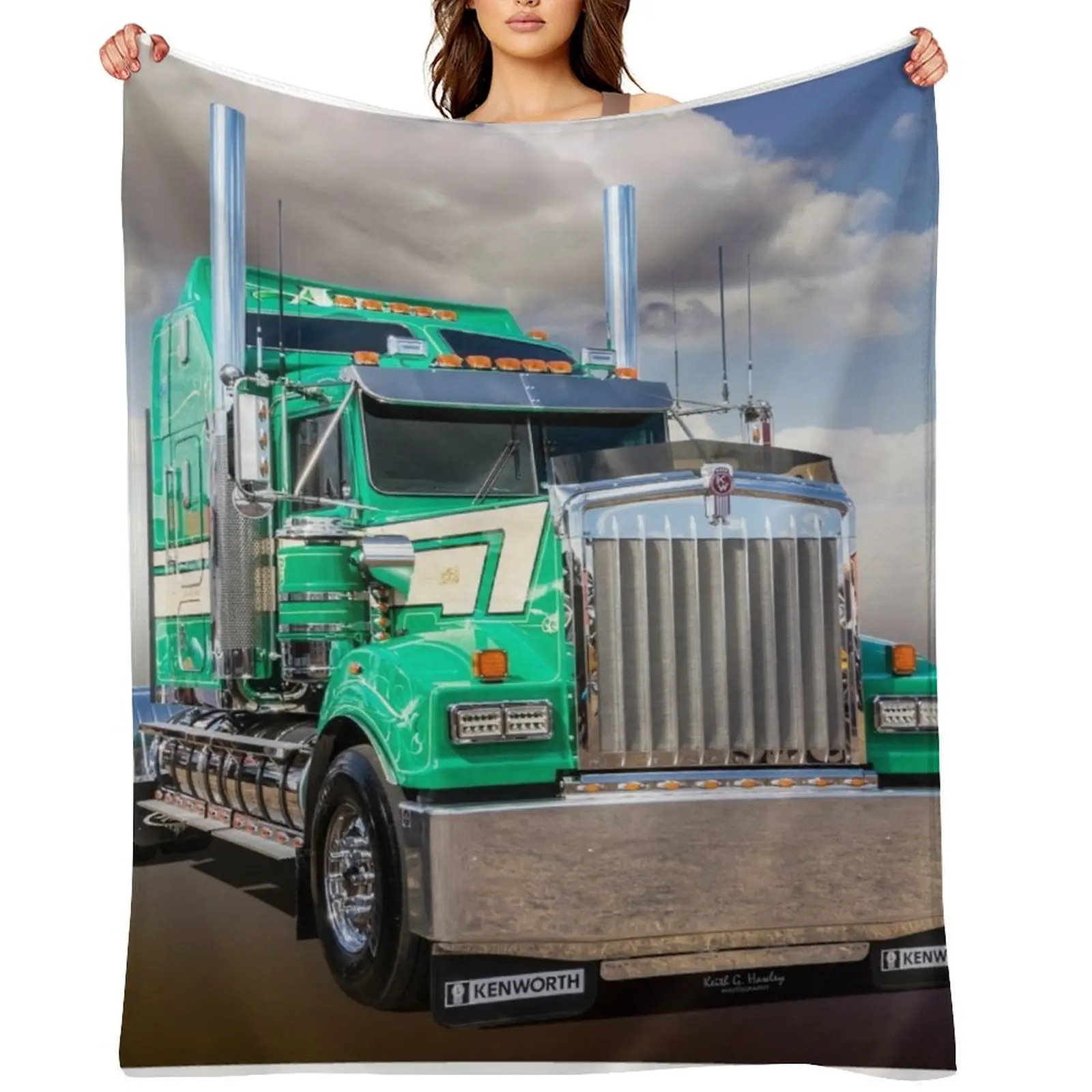 Big Ken Throw Blanket Summer Beddings Flannel Fabric for babies Decorative Sofa Blankets