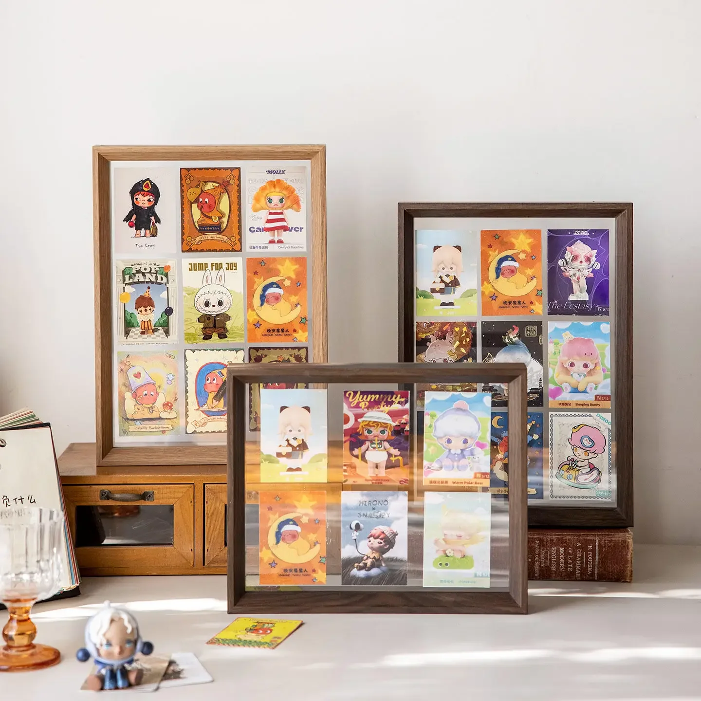 yesAcrylic Photo Frame with 9 Compartments, Card Display Box,Blind Box Storage Rack, Photo Frame Card Display Stand for Pop Mart