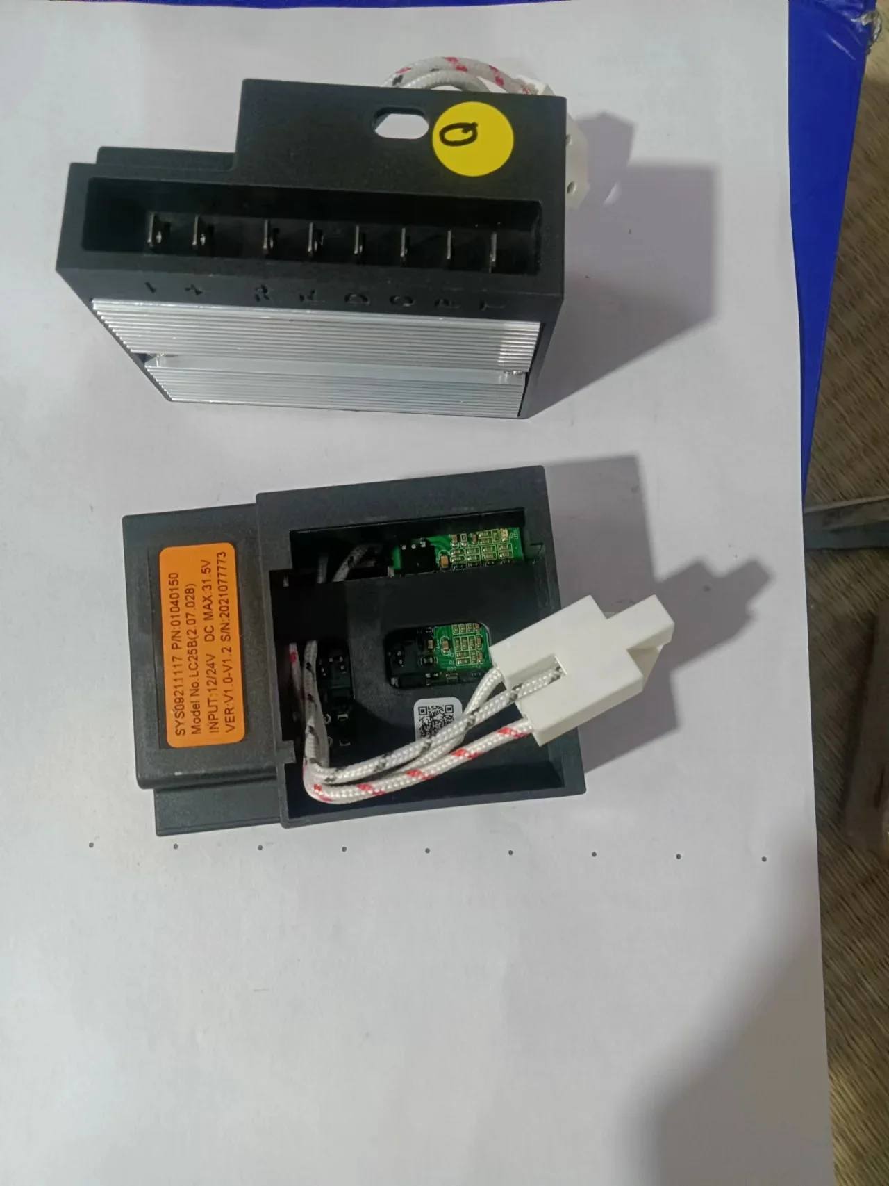 LC25B (H 020051 ) (2,07.028) 12/24 V DC Auto Kühlschrank Frequenzumwandlung Kompressor Antrieb
