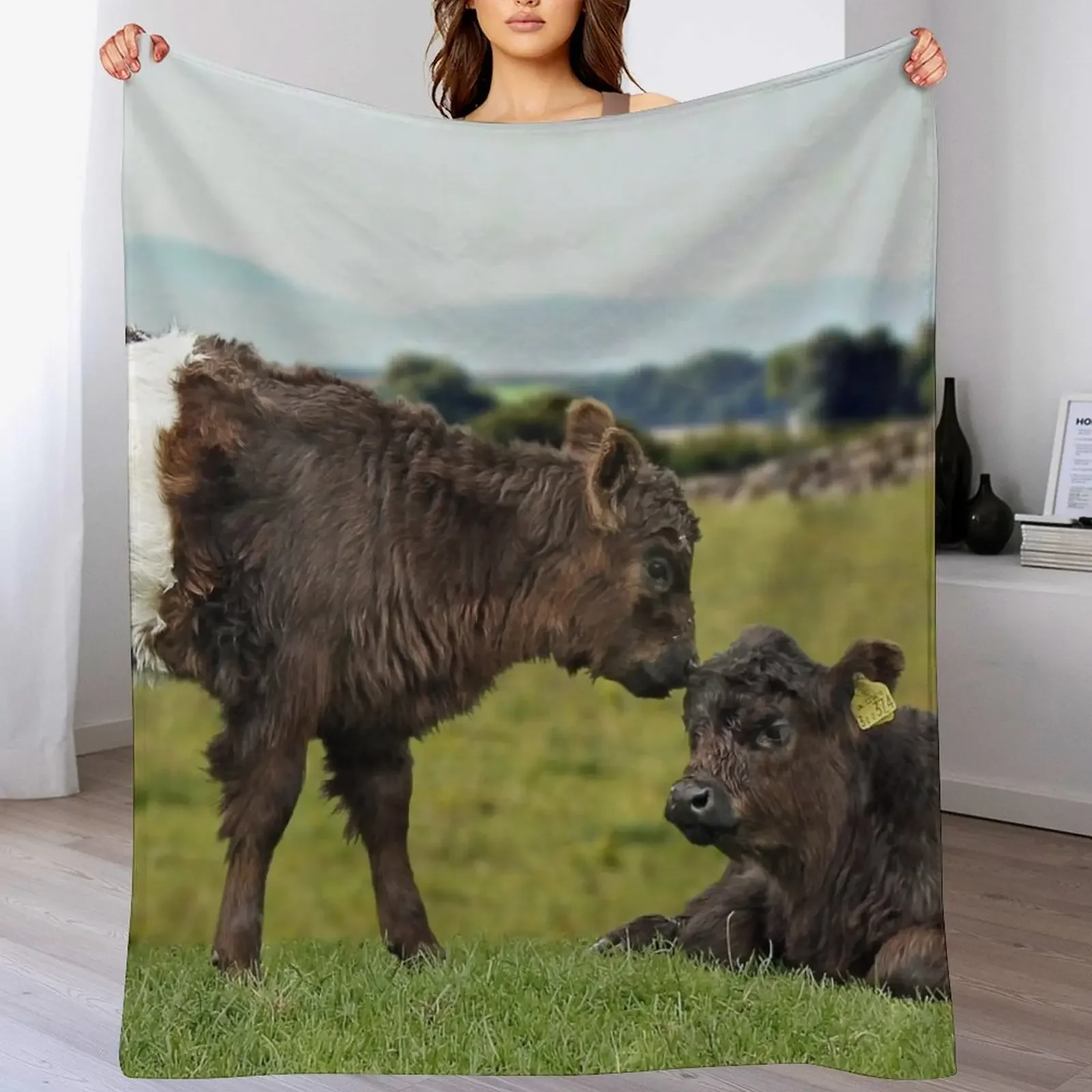 Belted Galloway Throw Blanket Cozy Warm Blanket for Bed Room Decor