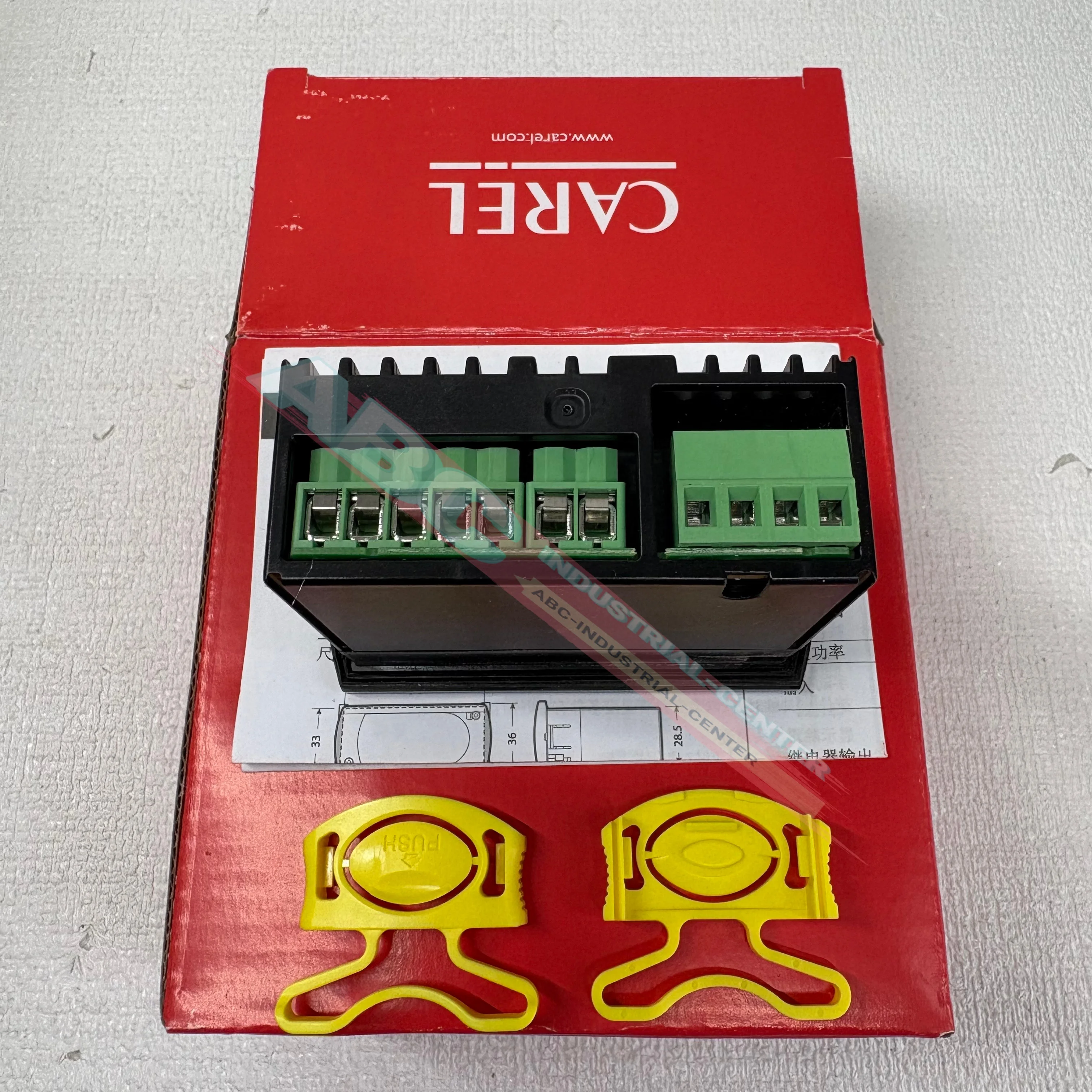 

New original PYYD1Z05V5 PZYDC1EBI1 Temperature controller