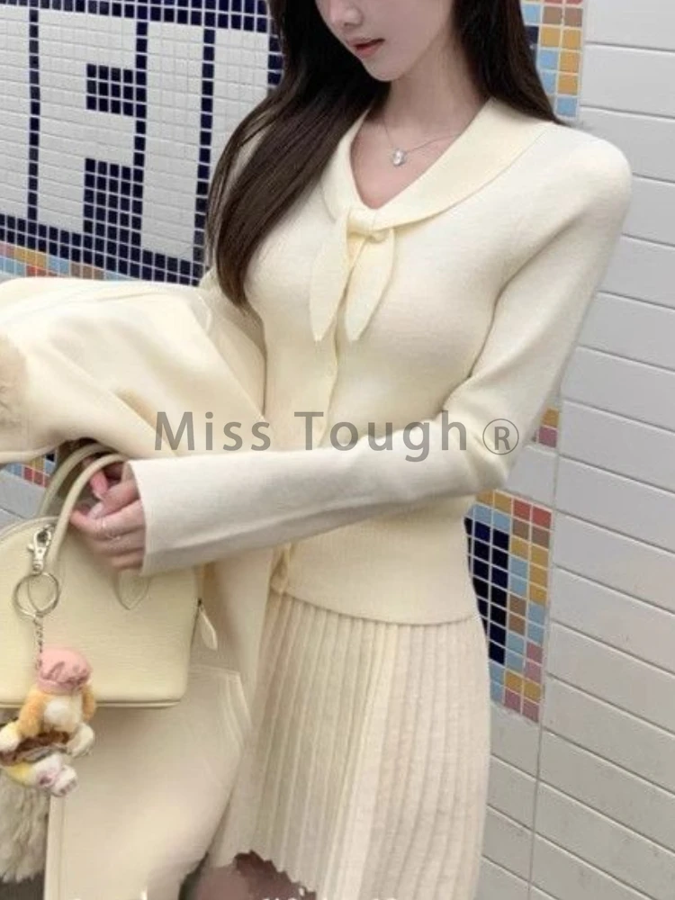 Rabbit Ears Lapels Long Sleeved Knitted Sets V-neck Silm Sweater + Pleated Skirt Suit Sweet Girl Autumn Winter Women's Thin Suit