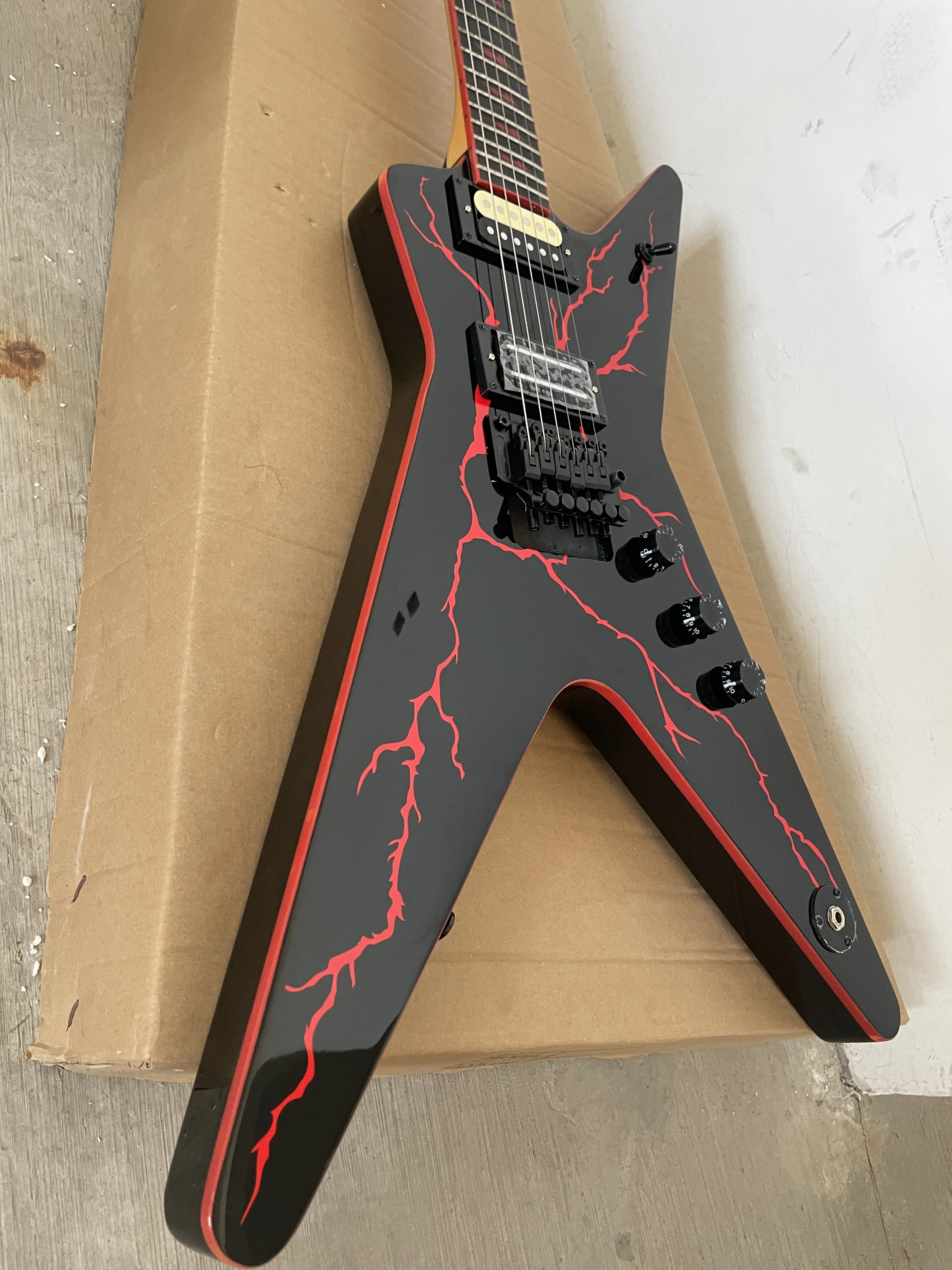 Dimebag-黒いパネルのエレキギター、バレルml型、赤い稲妻 - AliExpress 18