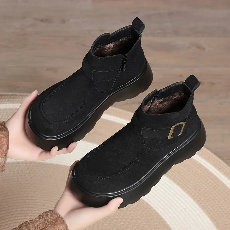 

Женские повседневные ботинки на толстой подошве 4,5 см, ретро-стиль, универсальные, на плоской платформе, 2026, удобные, теплые, с мехом, мотоциклетные ботинки до щиколотки, для мам