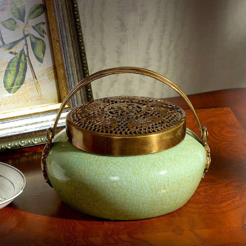 Decorative retro simple high temperature ceramic incense burner with lid