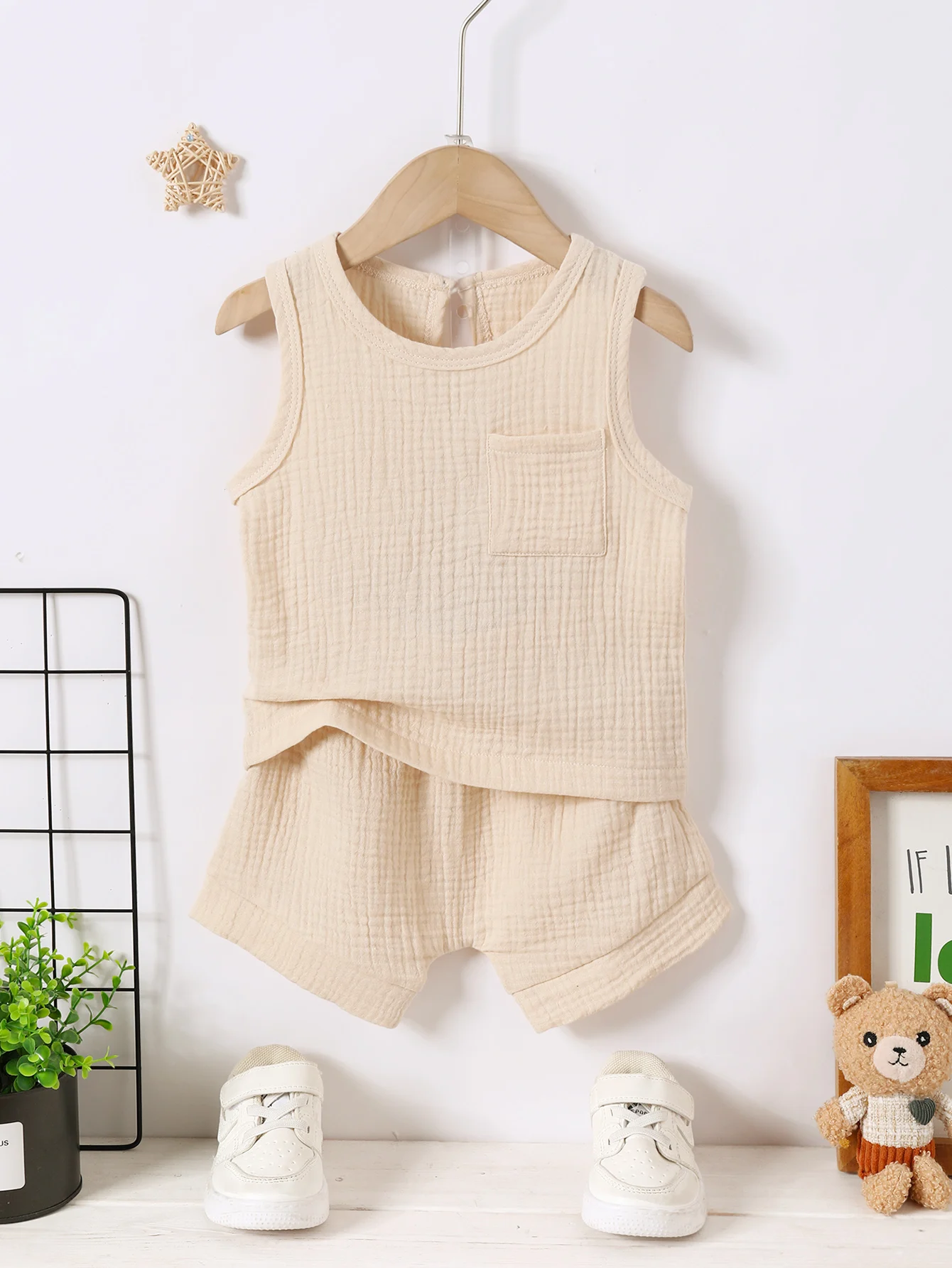 Baby Boy Fashionable Casual Summer Top And Shorts Set In Textured Fabric With Pockets