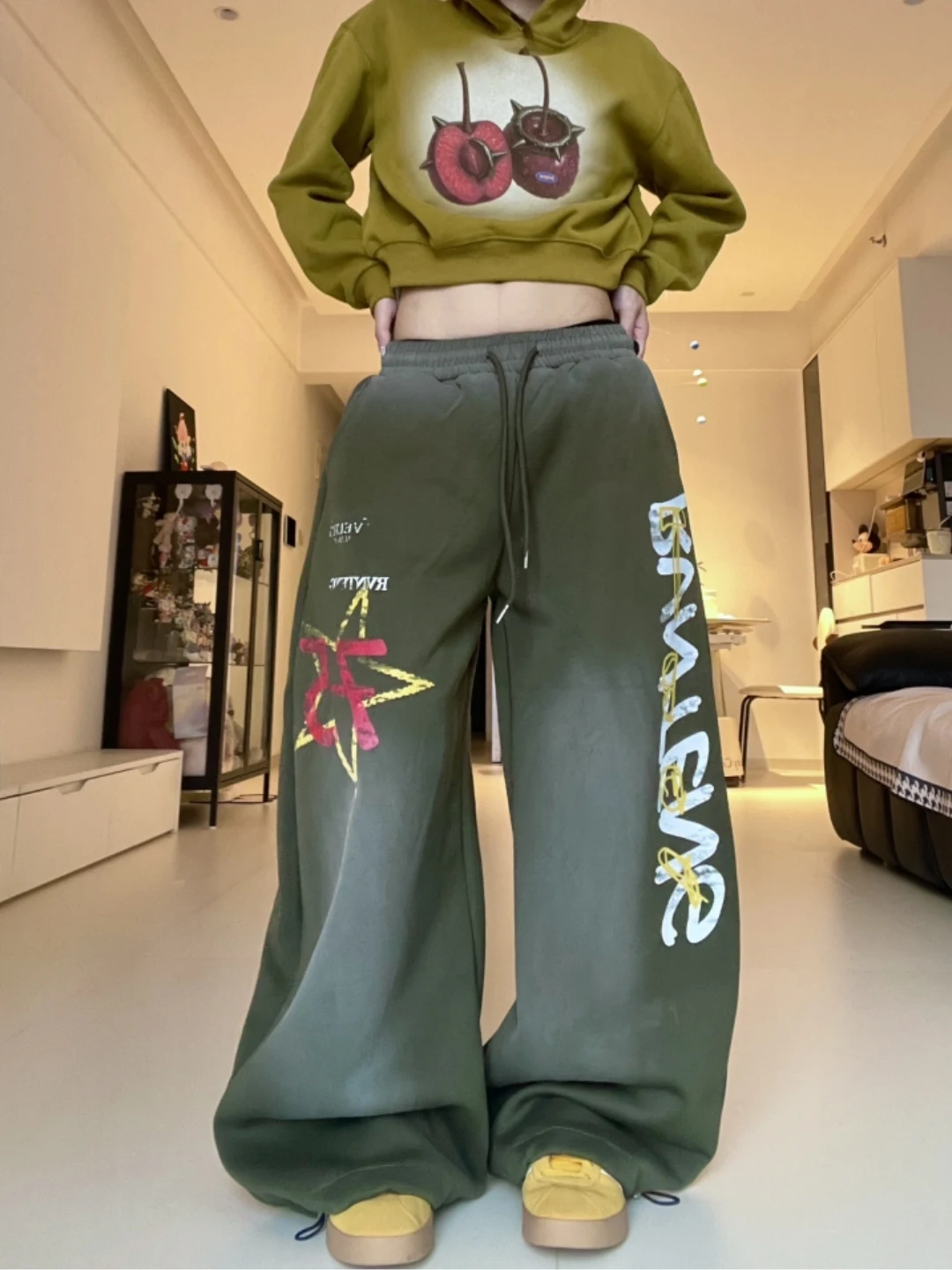 Hip Hop Women Edgy Graphic Print Baggy Sweatpants Olive Green Streetwear Wide Leg Pants with 